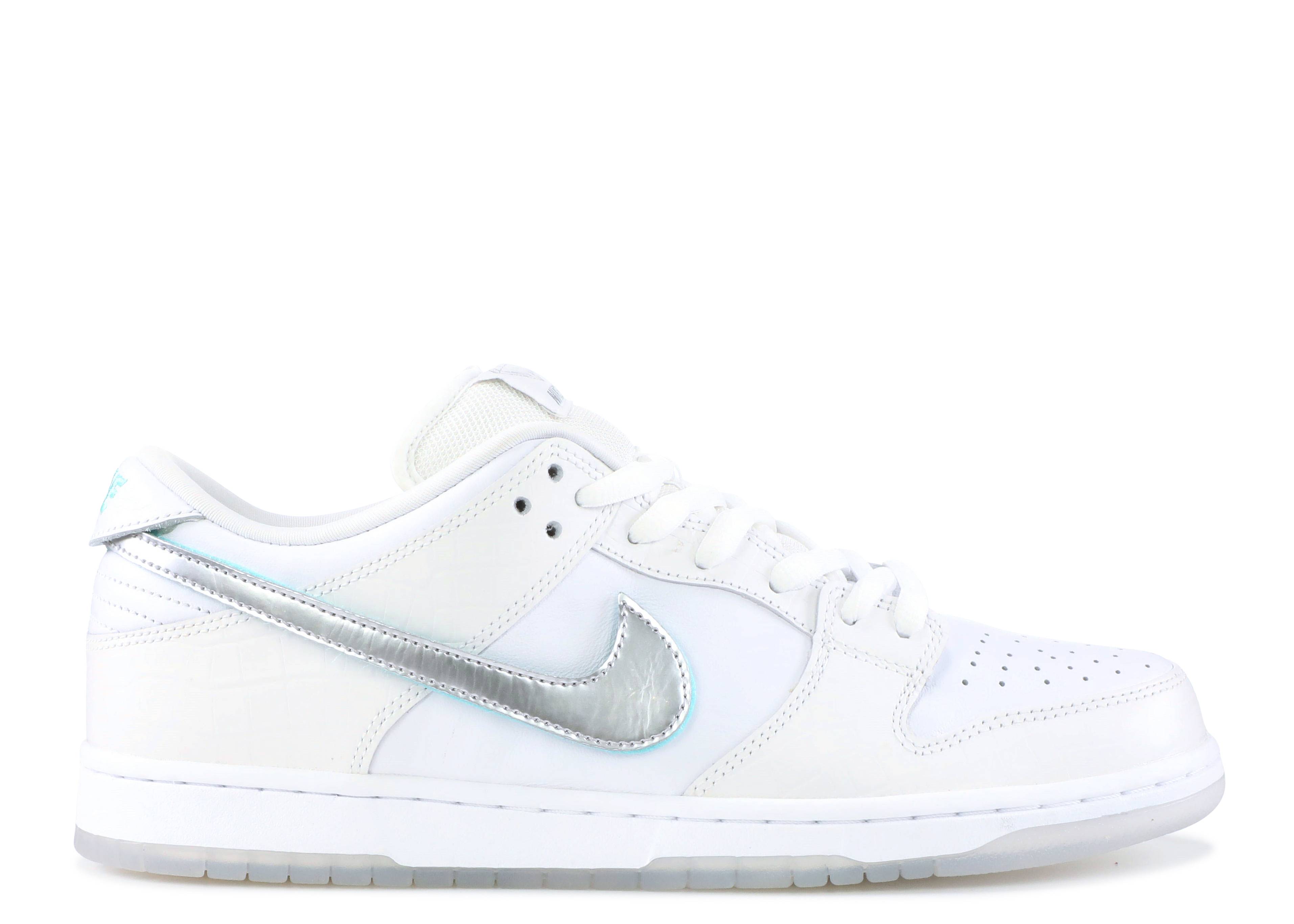 Diamond Supply Co. x Dunk Low Pro SB White Diamond