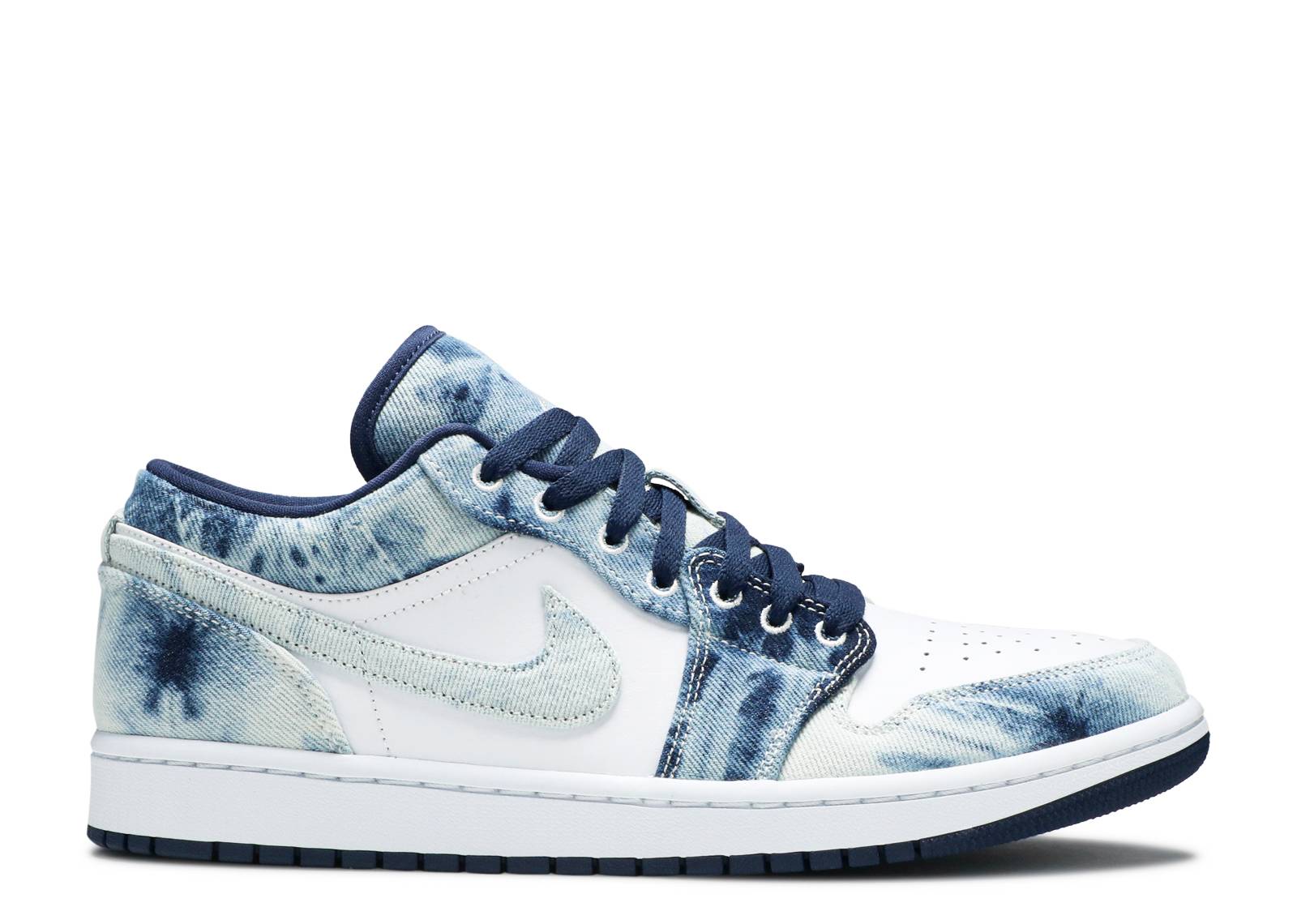Air Jordan 1 Low SE (Washed Denim)