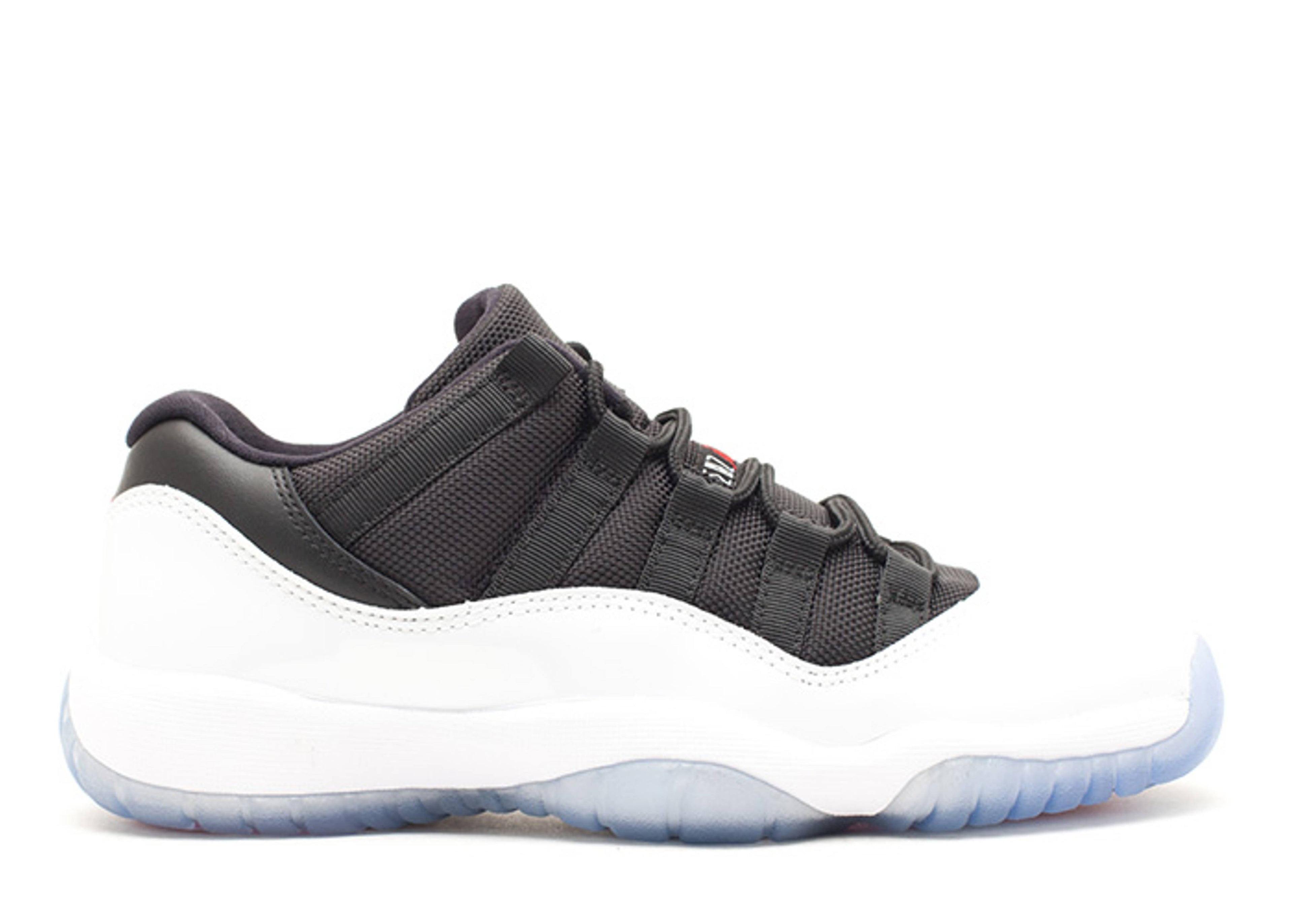 Air Jordan 11 Retro Low GS Tuxedo