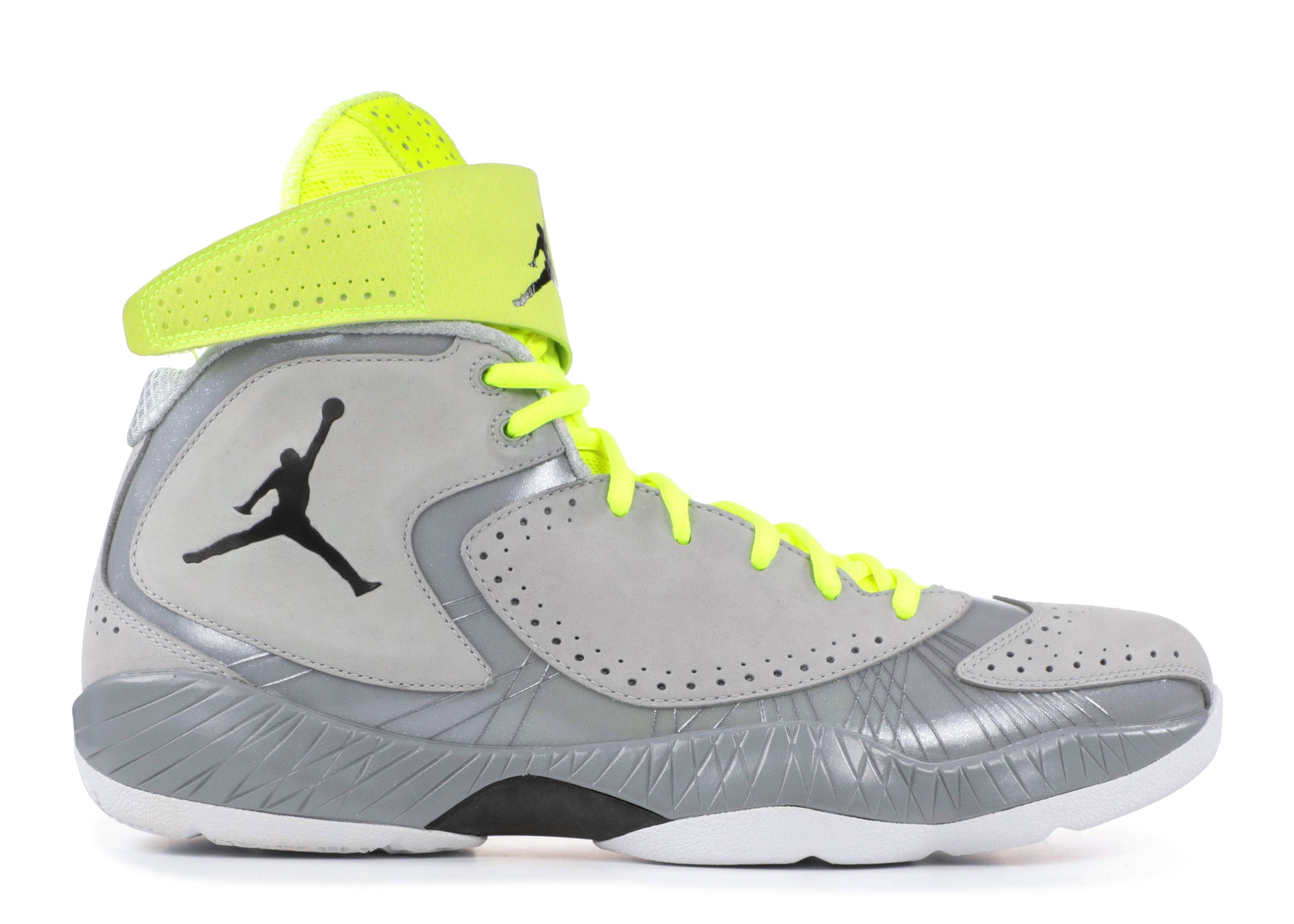 Air Jordan 2012 Deluxe Wolf Grey